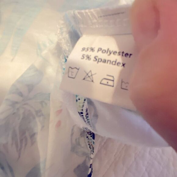 Women’s SAMPEEL Womens V Neck Floral Side Split Tank Tops NWT!! - Picture 8 of 10